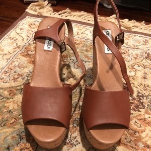 Brand New Steve Madden wedge